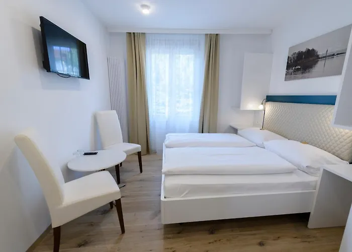 Hotel Garni Viktoria 3*